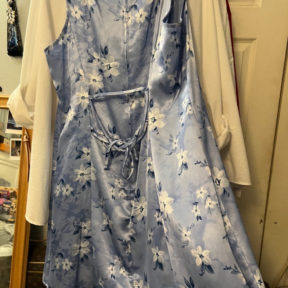 SOLD - Picture 3 of 7